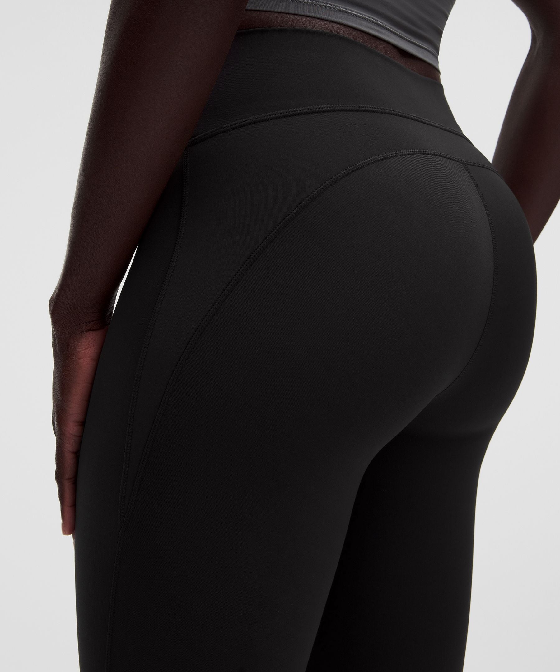 Lululemon Women's Unrestricted Power High-Rise Tight 28"