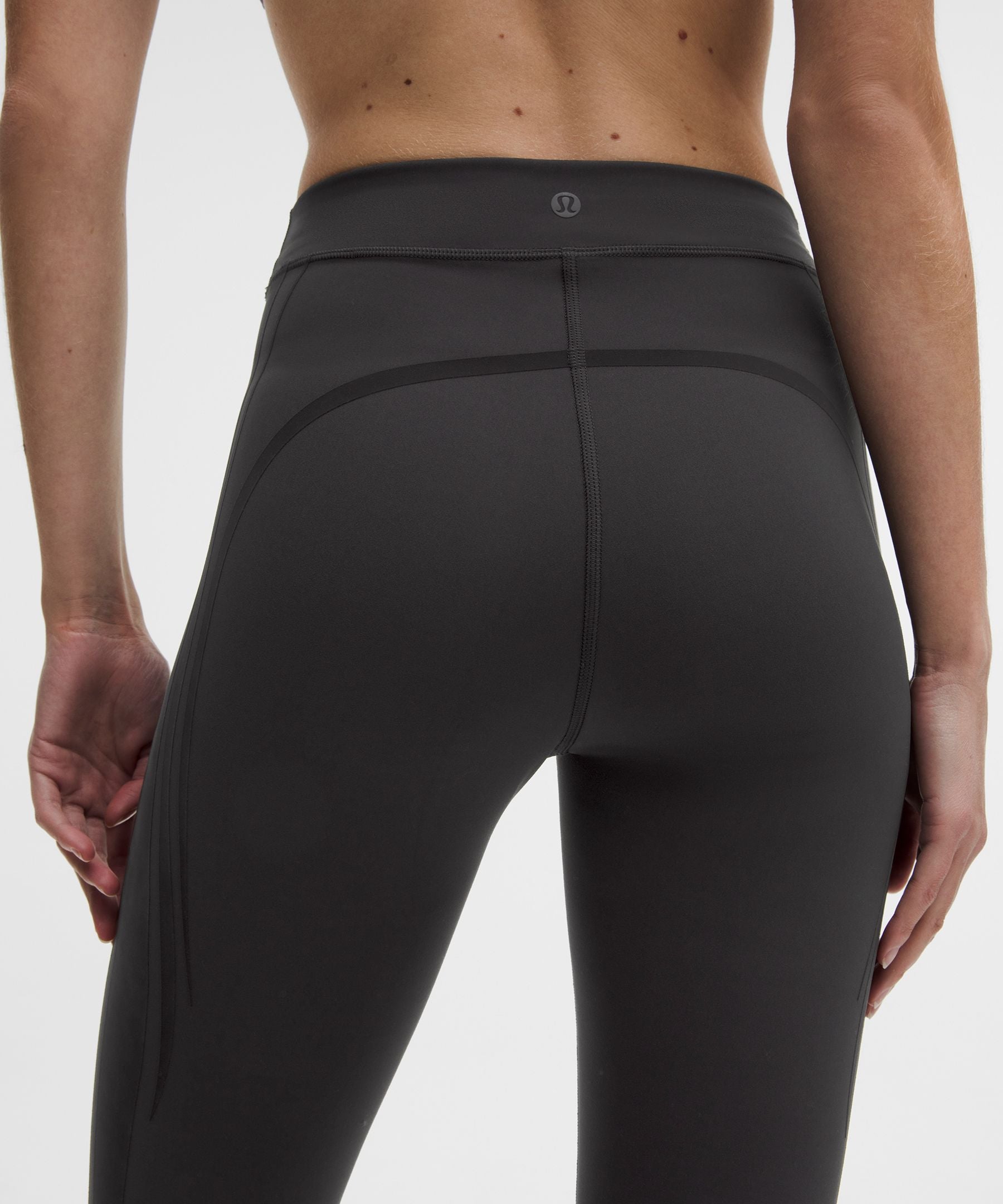 Lululemon Women's Wunder Train High-Rise Tight 25" *Flocked