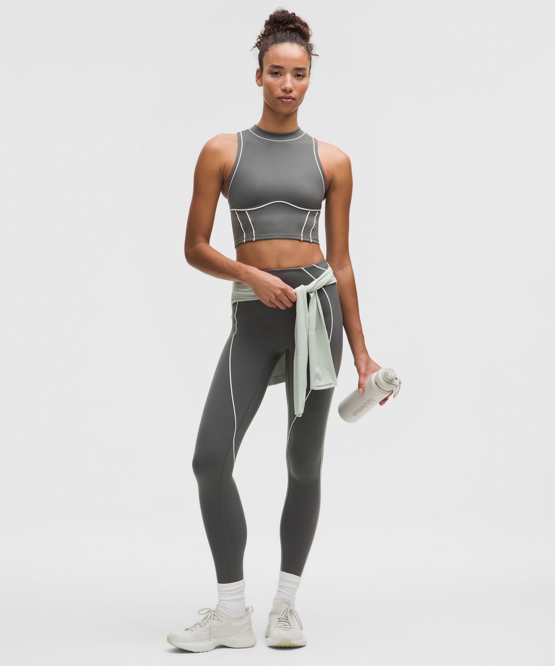 #color_onyx-grey