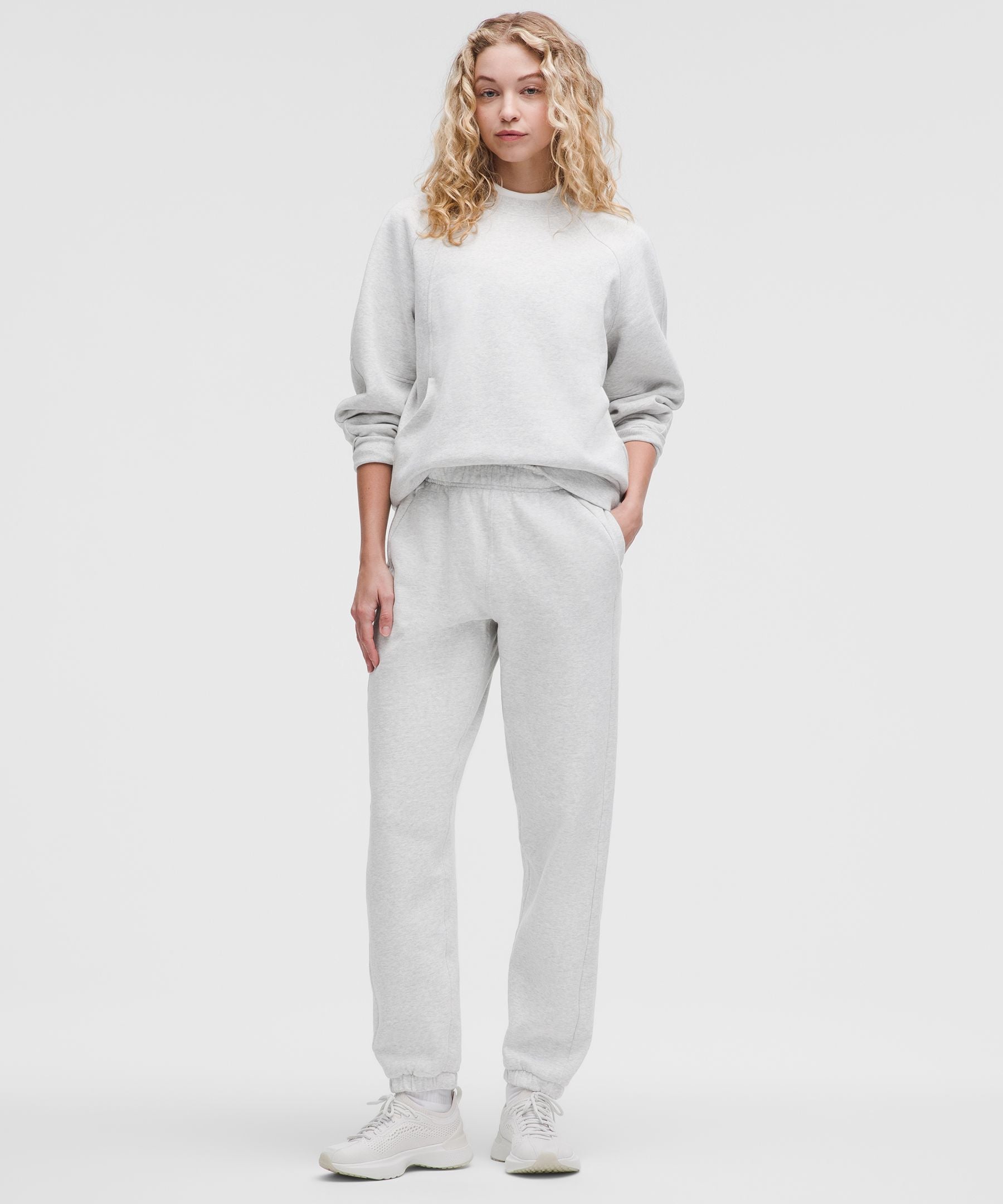 Lululemon Scuba Mid-Rise Oversized Jogger *Regular Heathered Core Ultra Light Grey