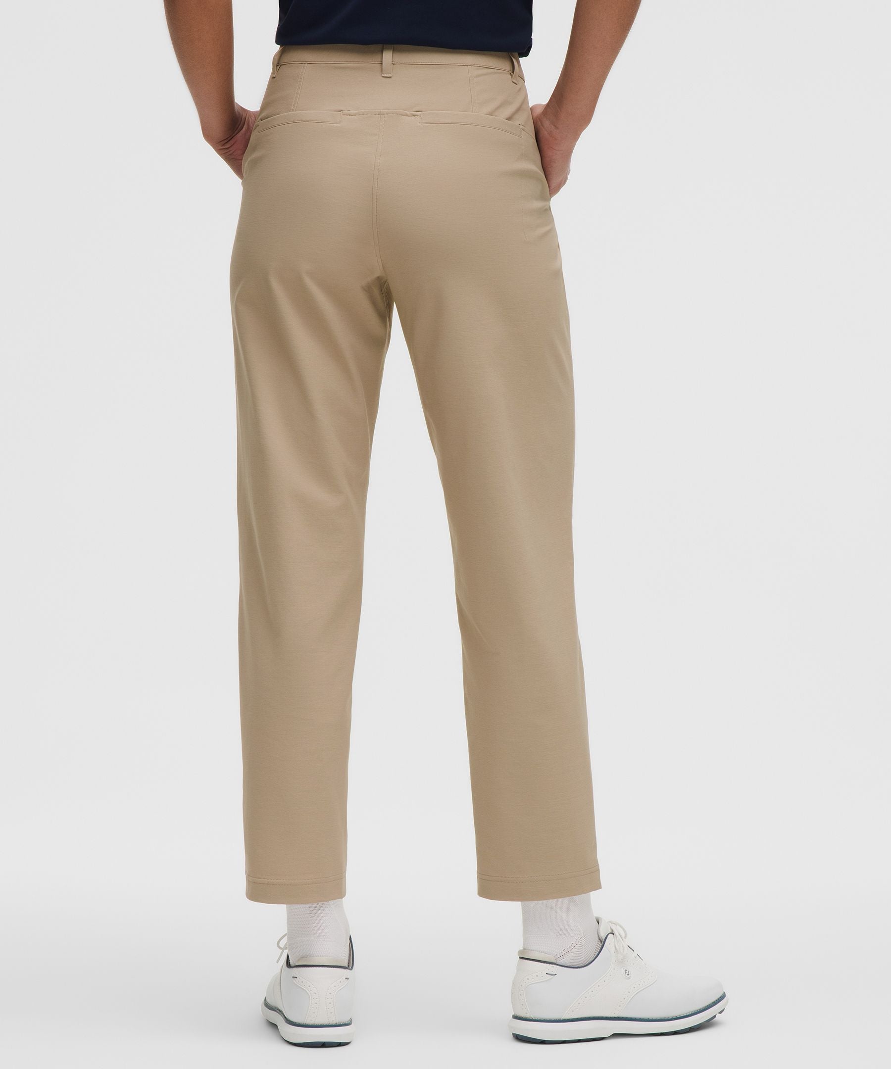 Lululemon Women's Stretch Twill Golf Pant Regular *Stitched Logo