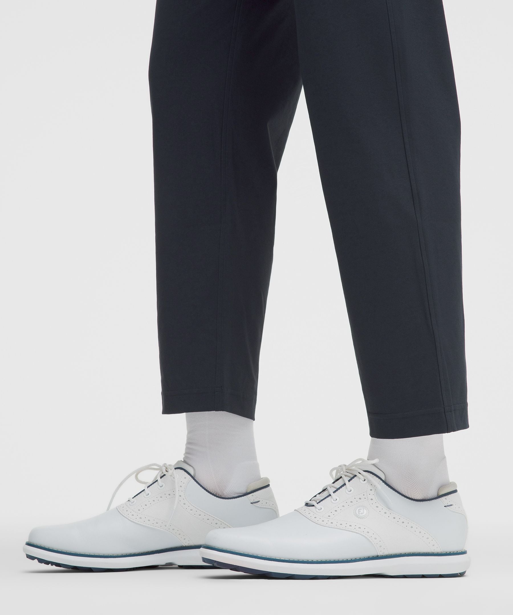 Lululemon Women's Stretch Twill Golf Pant Regular *Stitched Logo