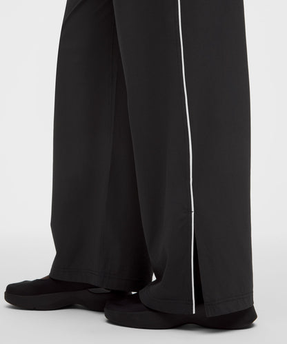 Lululemon Court Rival Wide-Leg Track Pant Regular *Stitched Logo