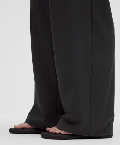 Lululemon Women's Daydrift High-Rise Wide-Leg Trouser *Short