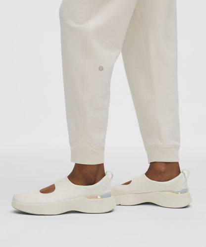 Lululemon Women's Textured Fleece High-Rise Jogger