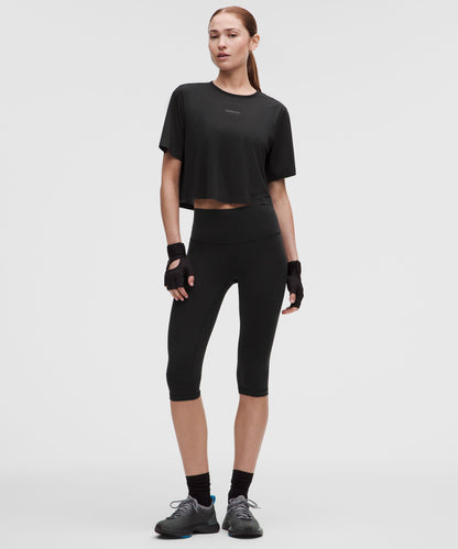 Lululemon Women's Wunder Train High-Rise Crop 15"