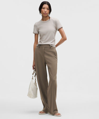 Lululemon Women's Daydrift High-Rise Straight-Leg Trouser *Short