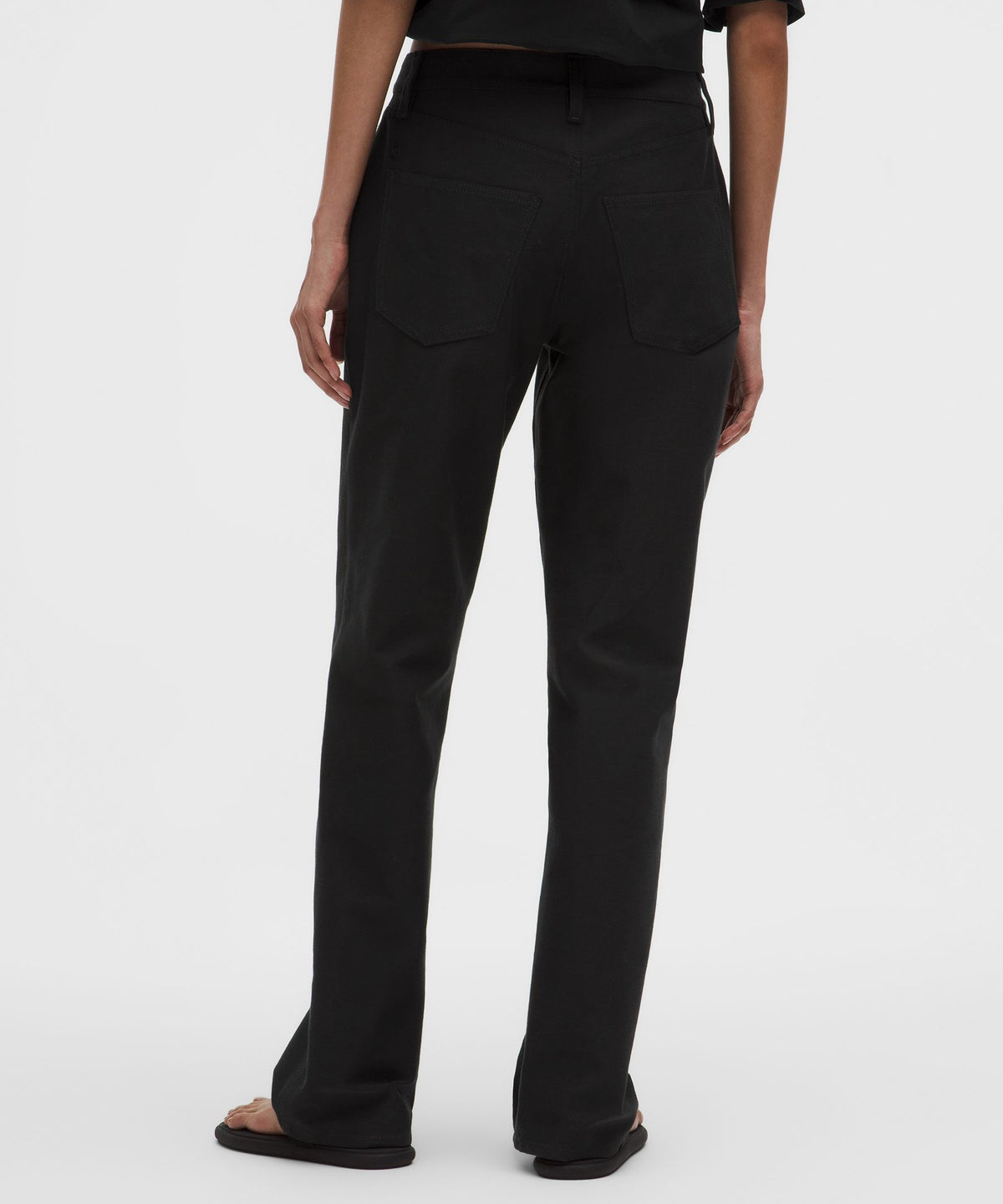 Lululemon Women's EasyFive Mid-Rise Relaxed-Straight Pant *Short