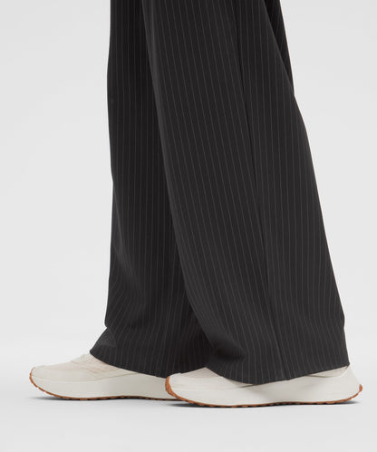 Lululemon Women's Daydrift High-Rise Wide-Leg Trouser *Short