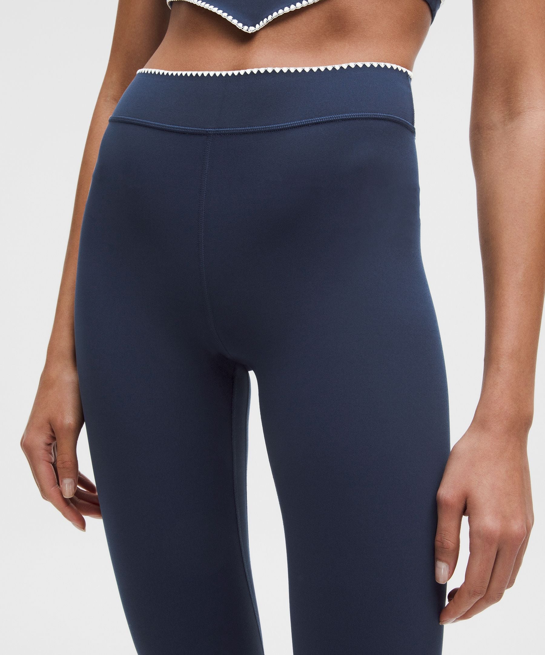 Lululemon Women's Stitch Trim High-Rise Tight 25"