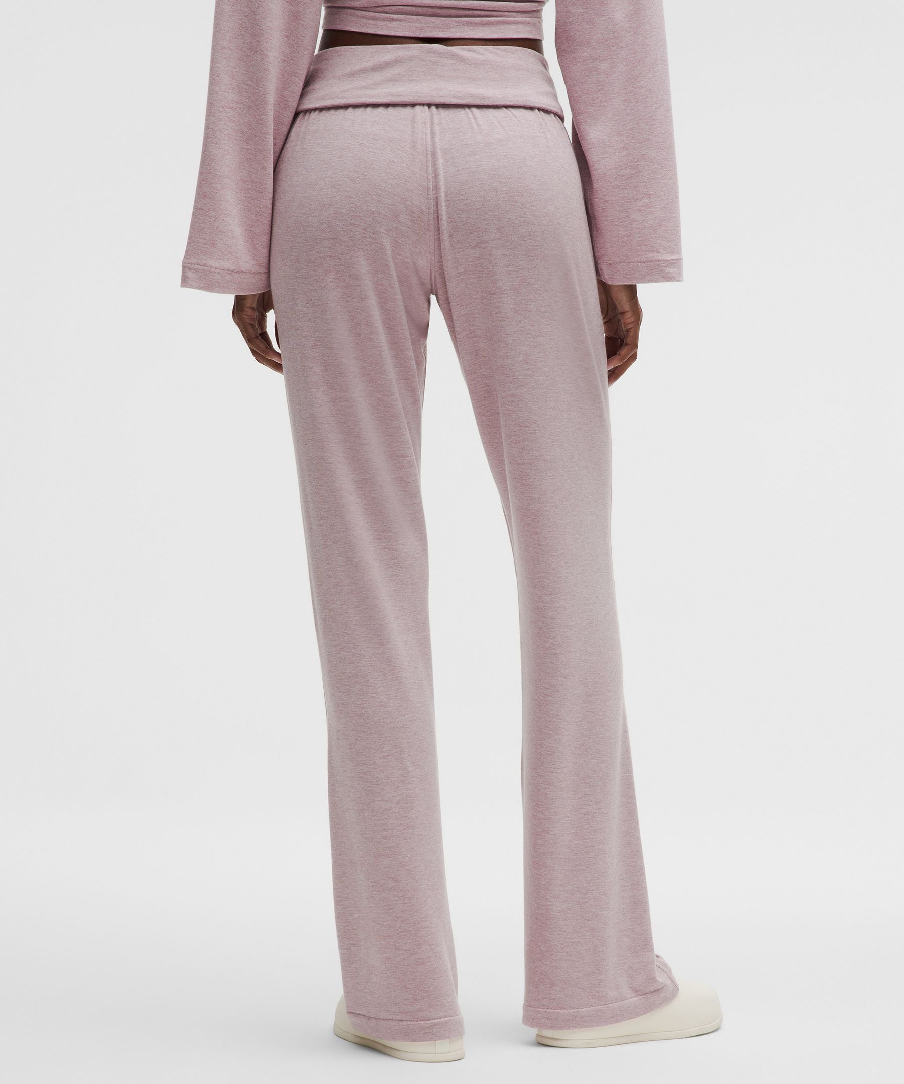 #color_heathered-porcelain-pink