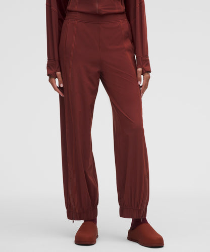 Lululemon Women's Define High-Rise Swift Jogger *Regular