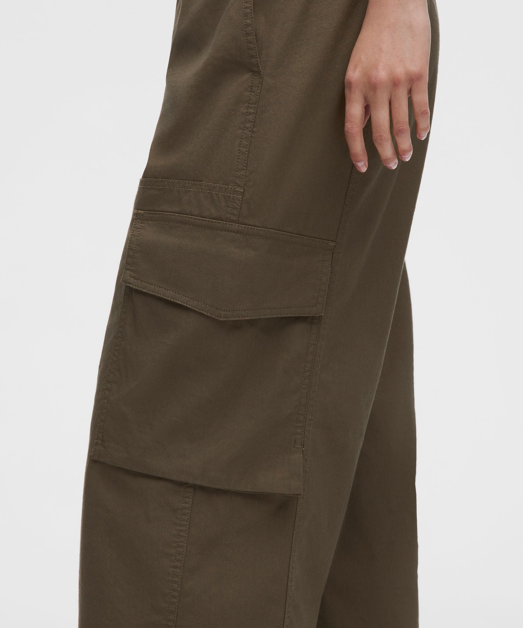 Lululemon LuluLinen Mid-Rise Cargo Pant