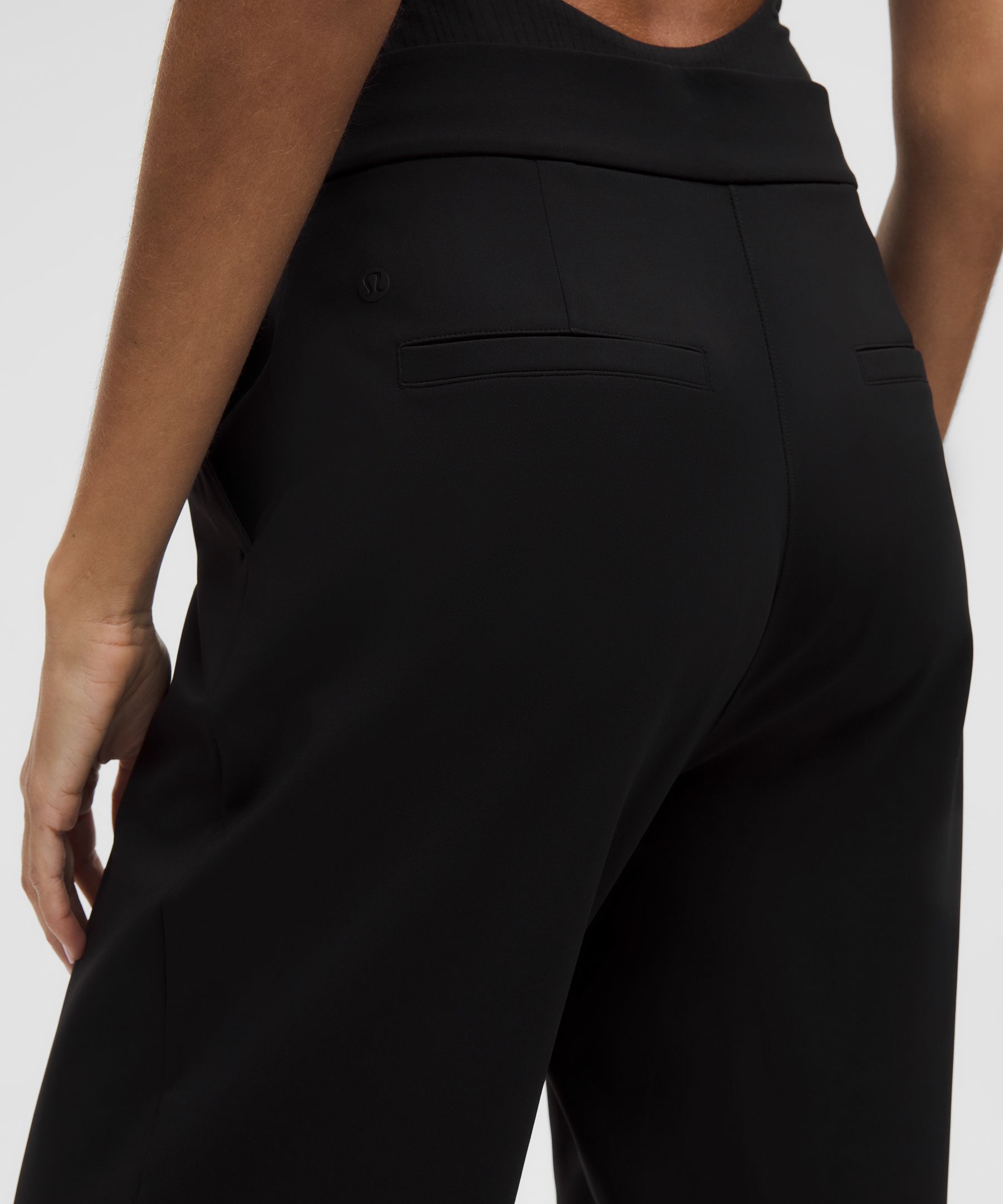 Lululemon Women's Daydrift High-Rise Jogger *Short