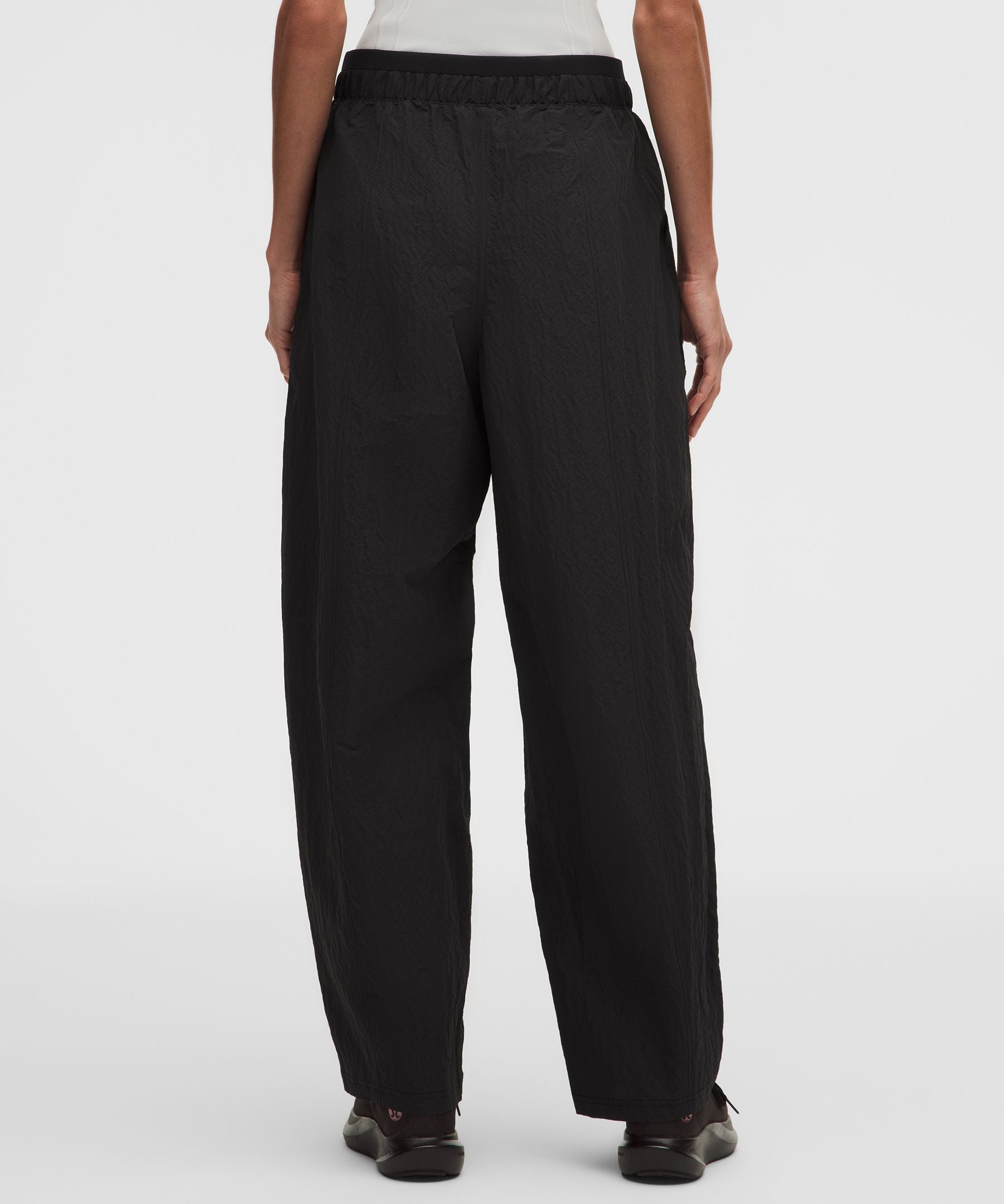 Lululemon Crinkle Nylon Mid-Rise Barrel-Leg Pant *Short