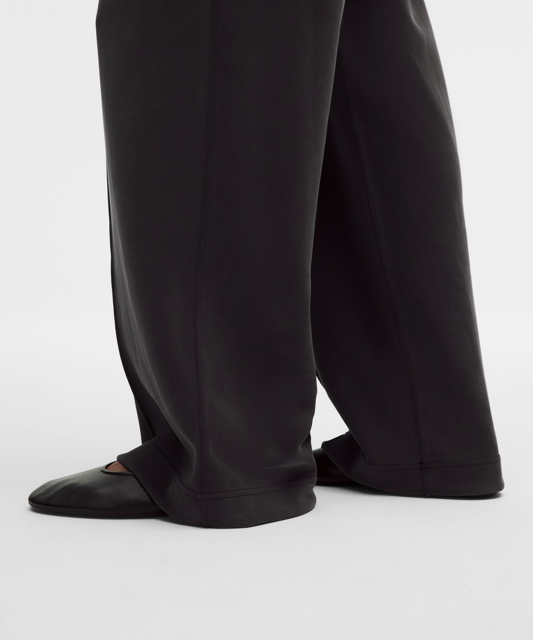 Lululemon Softstreme Pintuck High-Rise Wide-Leg Pant *Regular