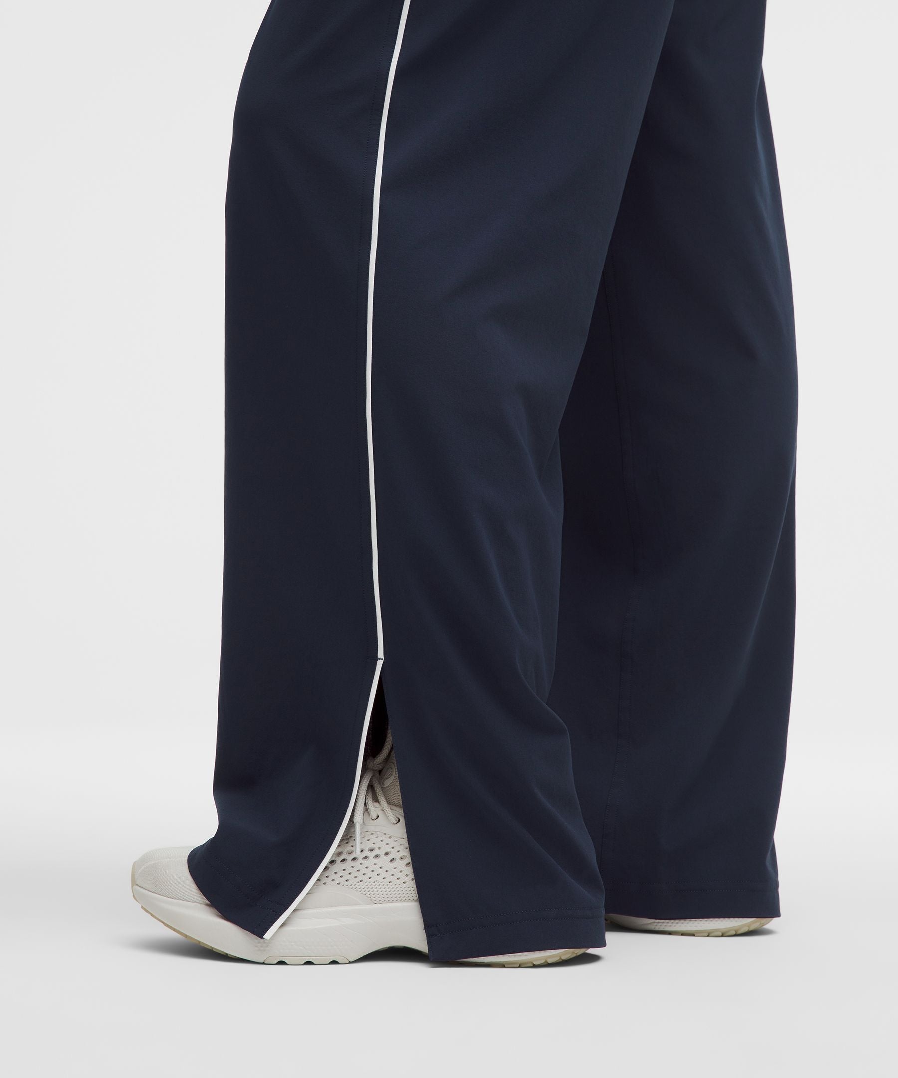 Lululemon Court Rival Wide-Leg Track Pant Regular *Contrast Drawcord