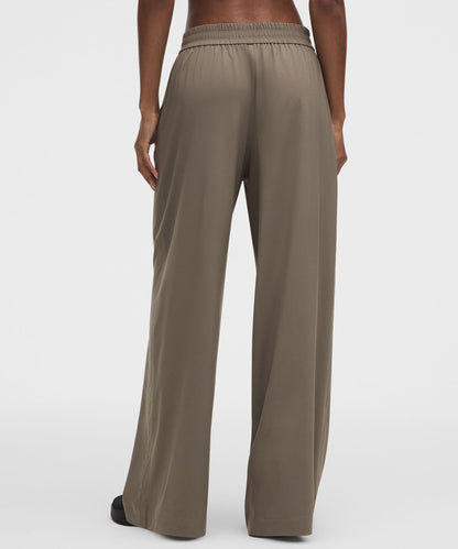 Lululemon Breezily Mid-Rise Pant *Short