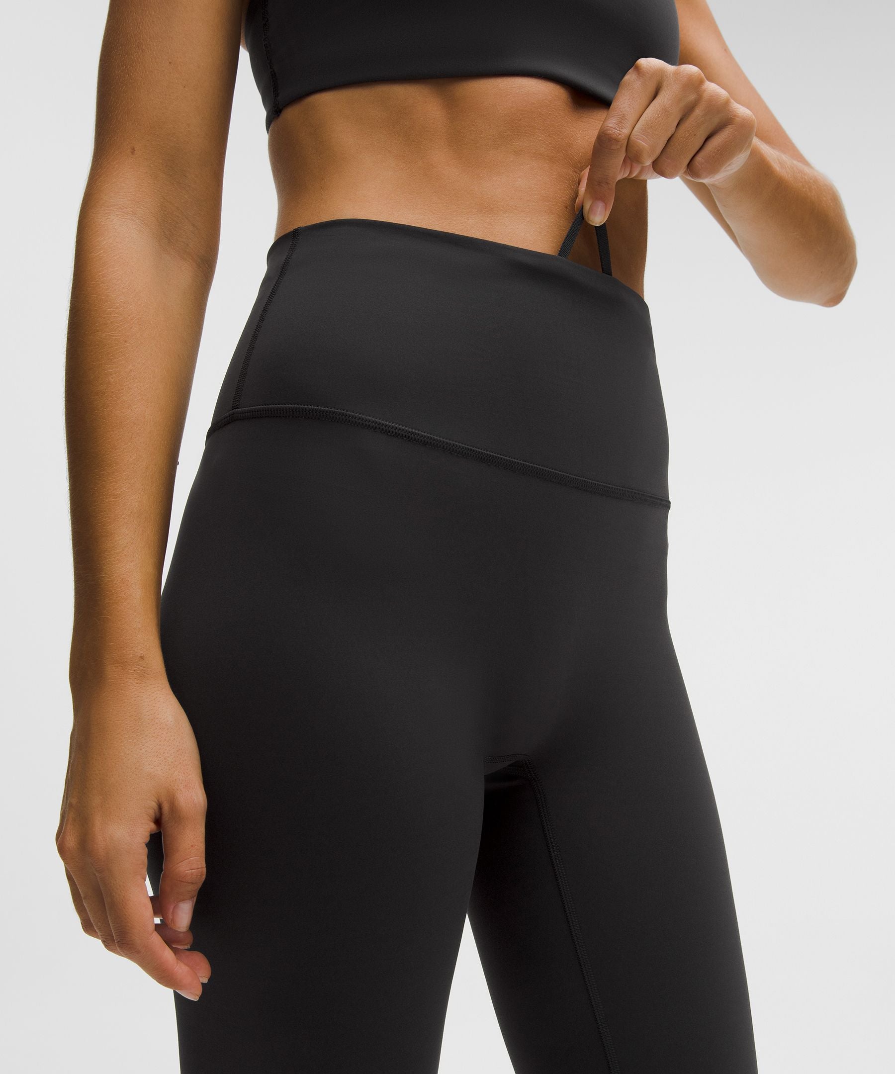 Lululemon Women's Wunder Train No Line High-Rise Tight 28"