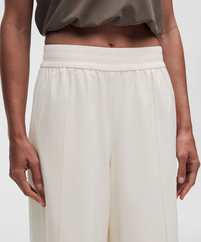 Lululemon Breezily Mid-Rise Cropped Pant