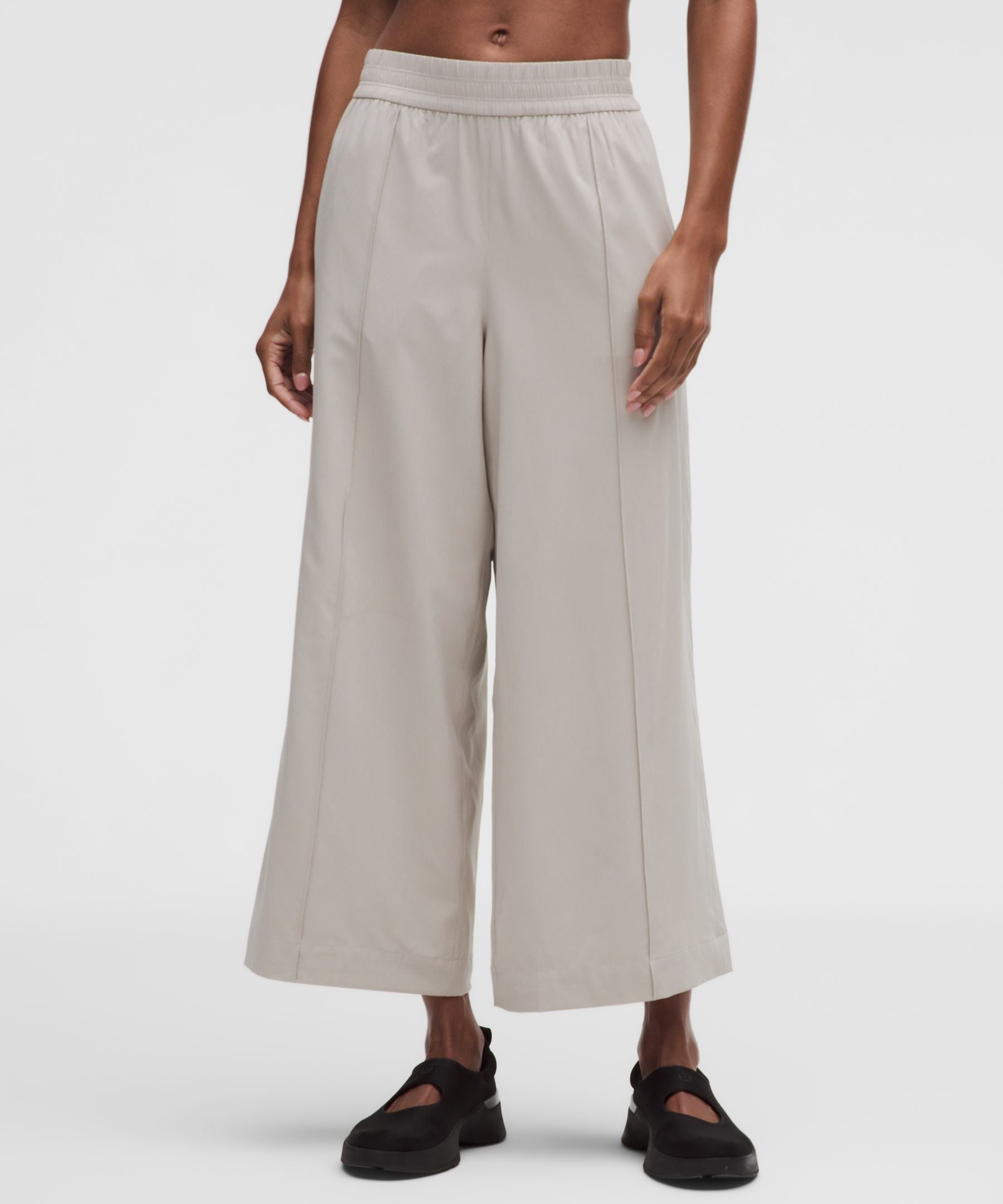 Lululemon Breezily Mid-Rise Cropped Pant