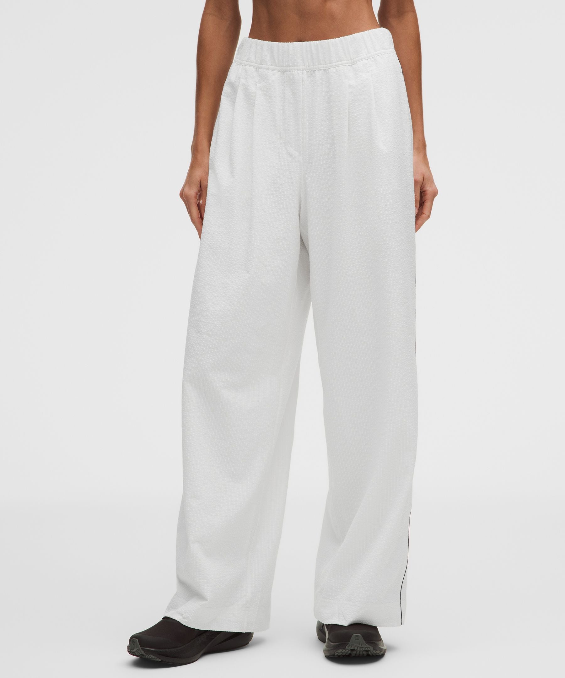 Lululemon Seersucker WovenAir High-Rise Pleated Pant *Regular