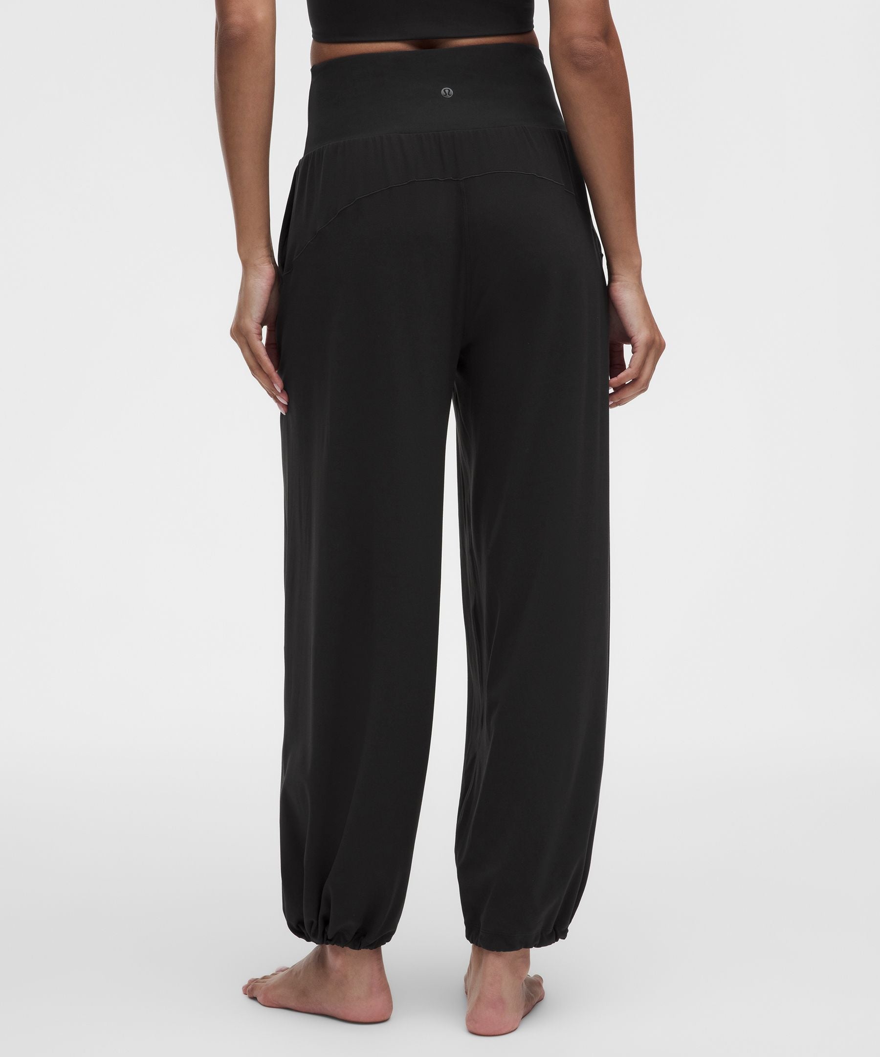 Lululemon Nulu Cinch-Hem Drapey Pant