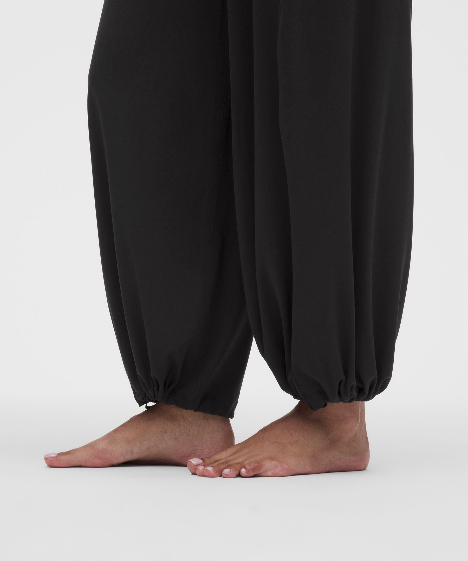 Lululemon Nulu Cinch-Hem Drapey Pant
