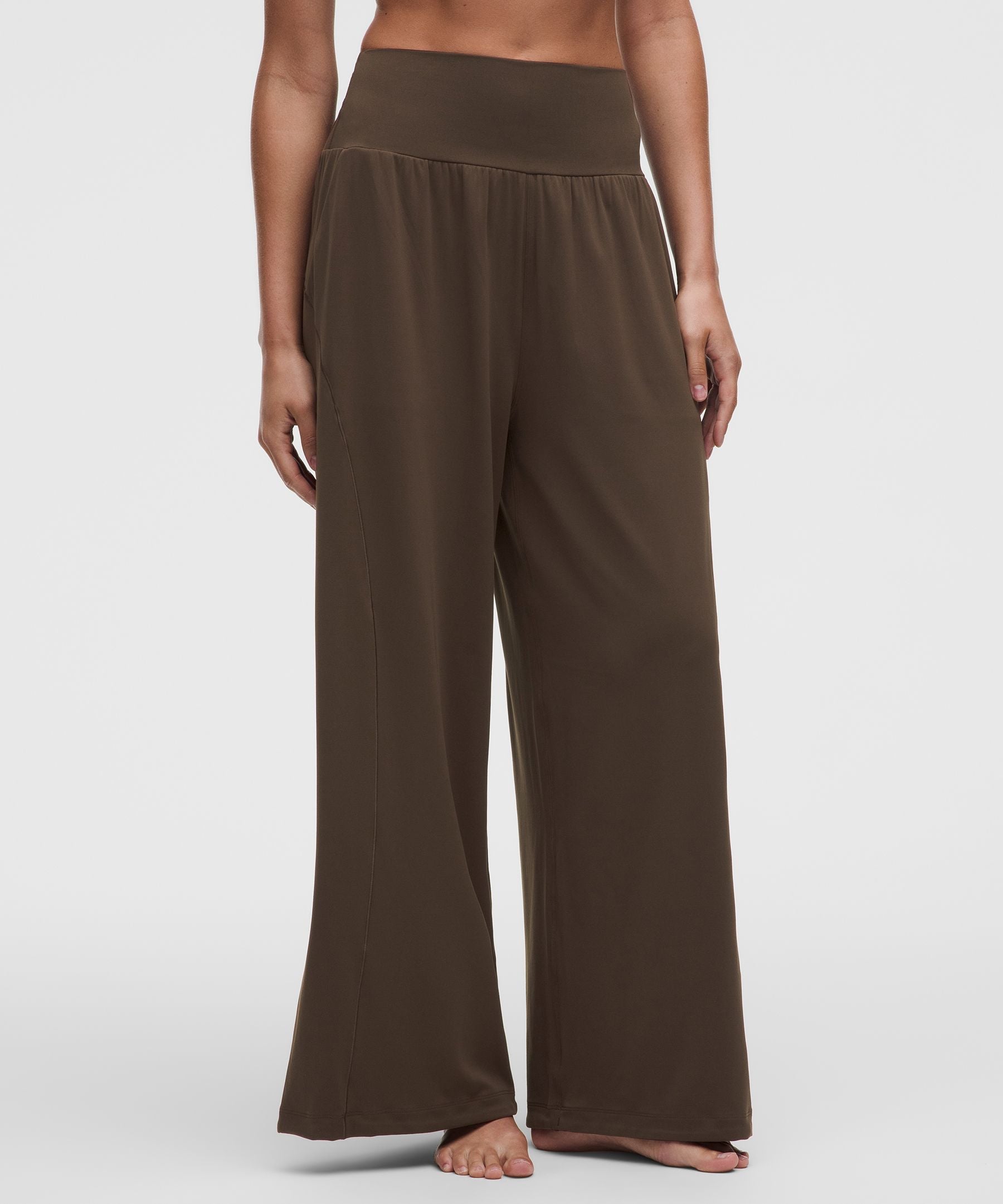 Lululemon Nulu Cinch-Hem Drapey Pant