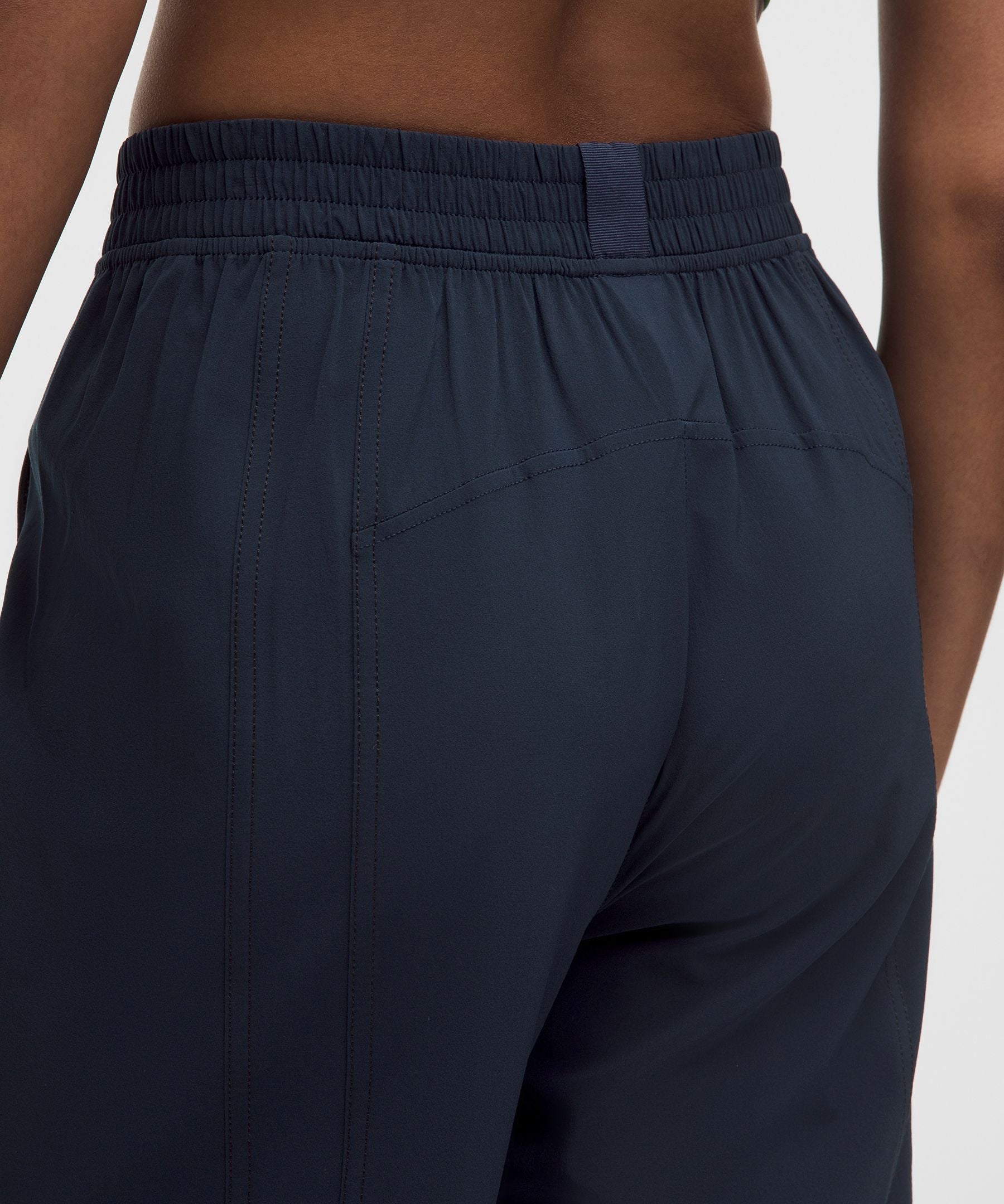Lululemon Women's Define High-Rise Swift Jogger *Short