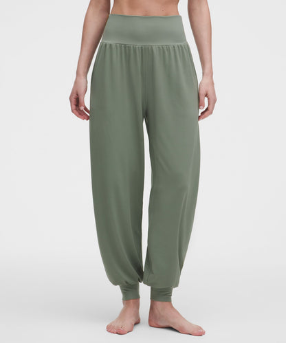 Lululemon Women's Rulu Drapey Oversized High-Rise Yoga Jogger