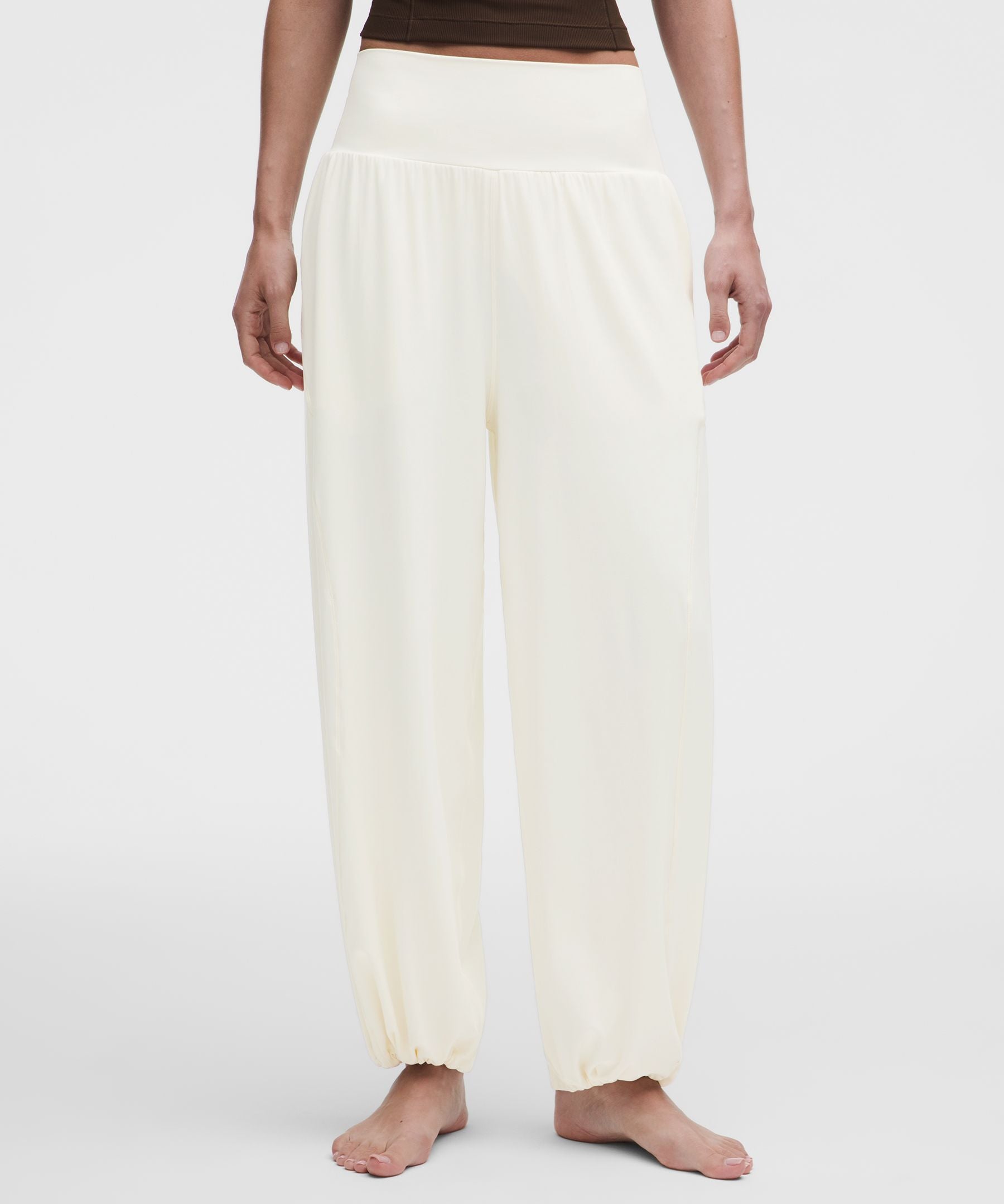 #color_coconut-ivory