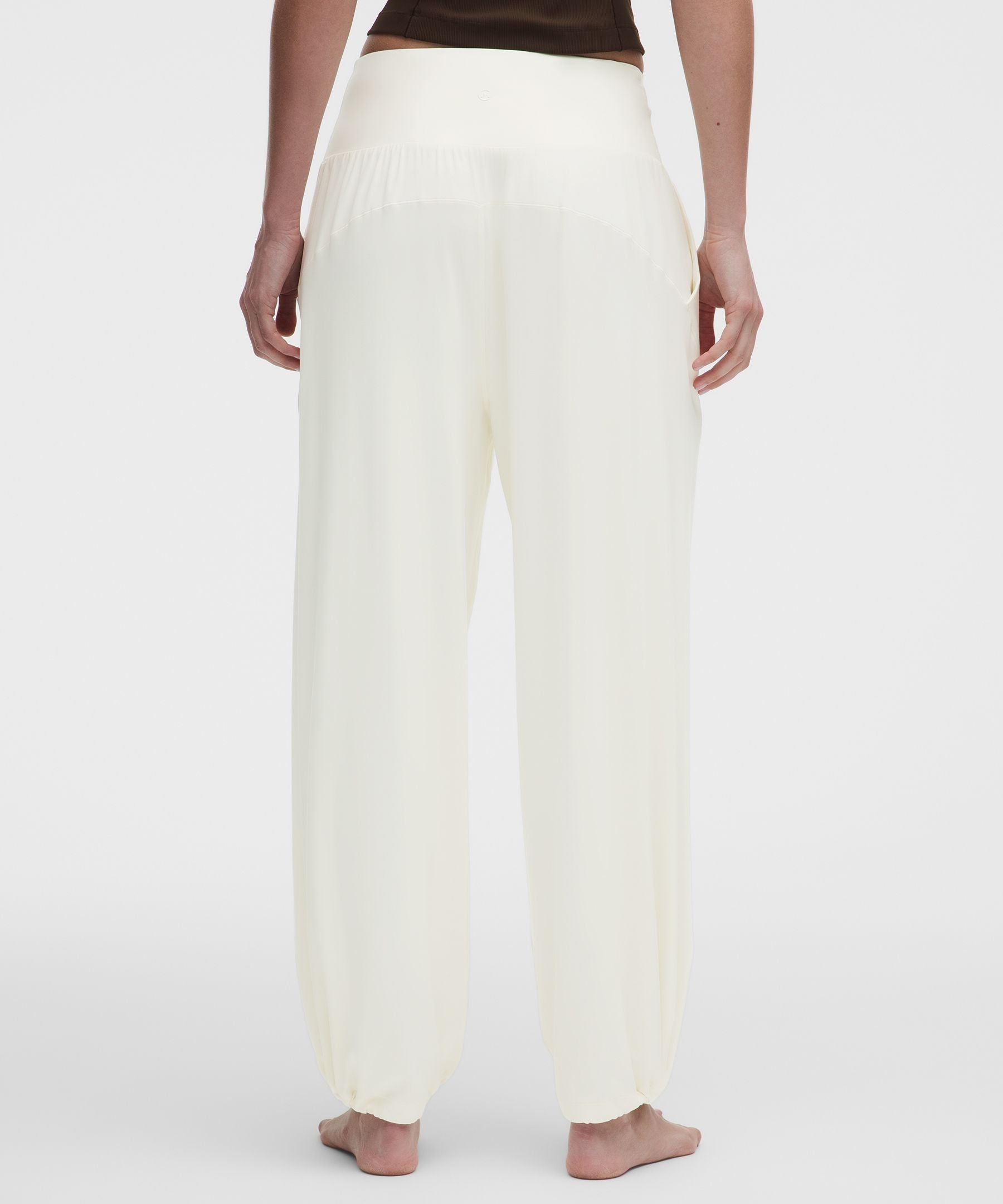 Lululemon Nulu Cinch-Hem Drapey Pant