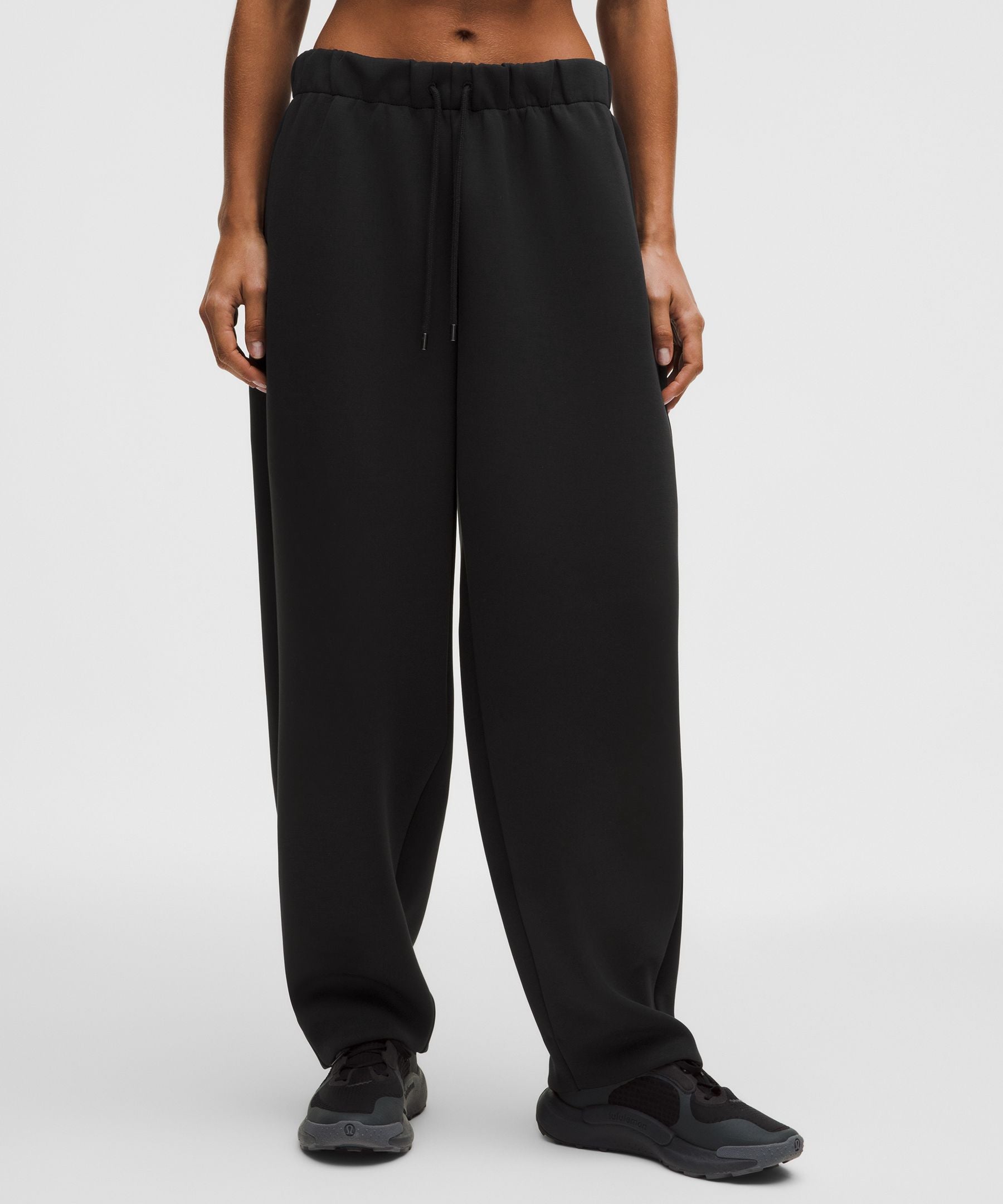 Lululemon Sleek Spacer Barrel-Leg Pant