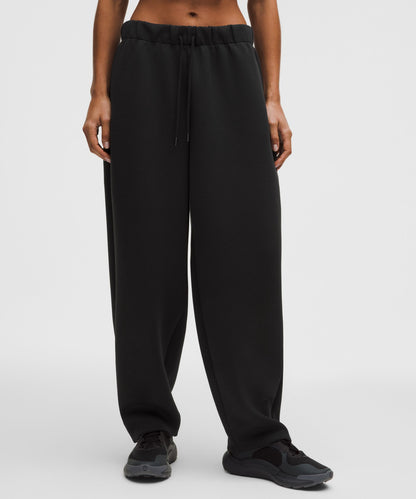 Lululemon Sleek Spacer Barrel-Leg Pant