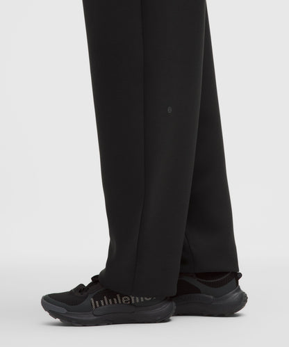 Lululemon Sleek Spacer Barrel-Leg Pant