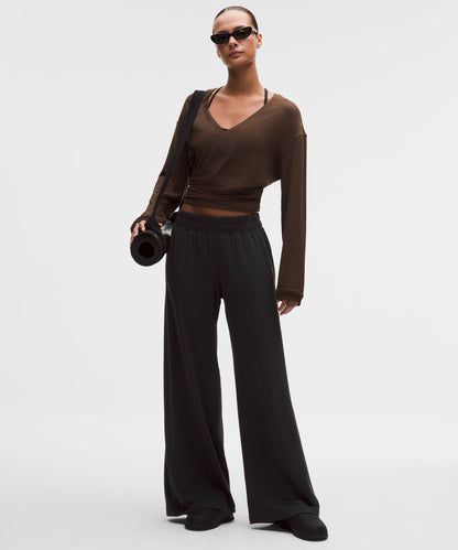 Lululemon BeCalm Mid-Rise Wide-Leg Pant
