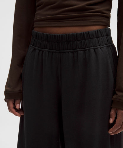 Lululemon BeCalm Mid-Rise Wide-Leg Pant
