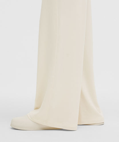 Lululemon BeCalm Mid-Rise Wide-Leg Pant