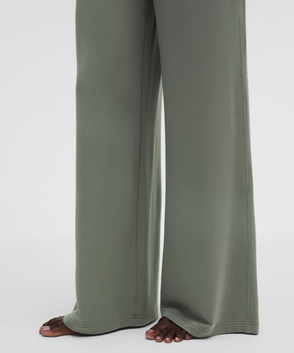 Lululemon BeCalm Mid-Rise Wide-Leg Pant *Updated Fabric