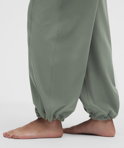 Lululemon Groove Low-Rise Relaxed Cinch Pant *Regular