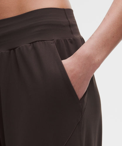 Lululemon Groove Low-Rise Relaxed Cinch Pant *Regular