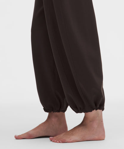 Lululemon Groove Low-Rise Relaxed Cinch Pant *Regular