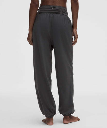 Lululemon Women's lululemon Align™ Foldover Relaxed Jogger *Regular