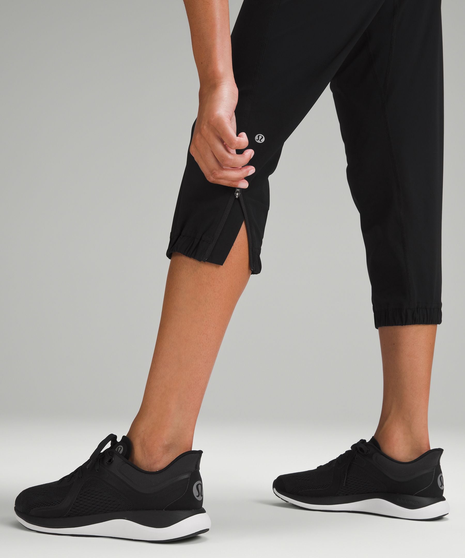 Lululemon Women's Adapted State High-Rise Cropped Jogger