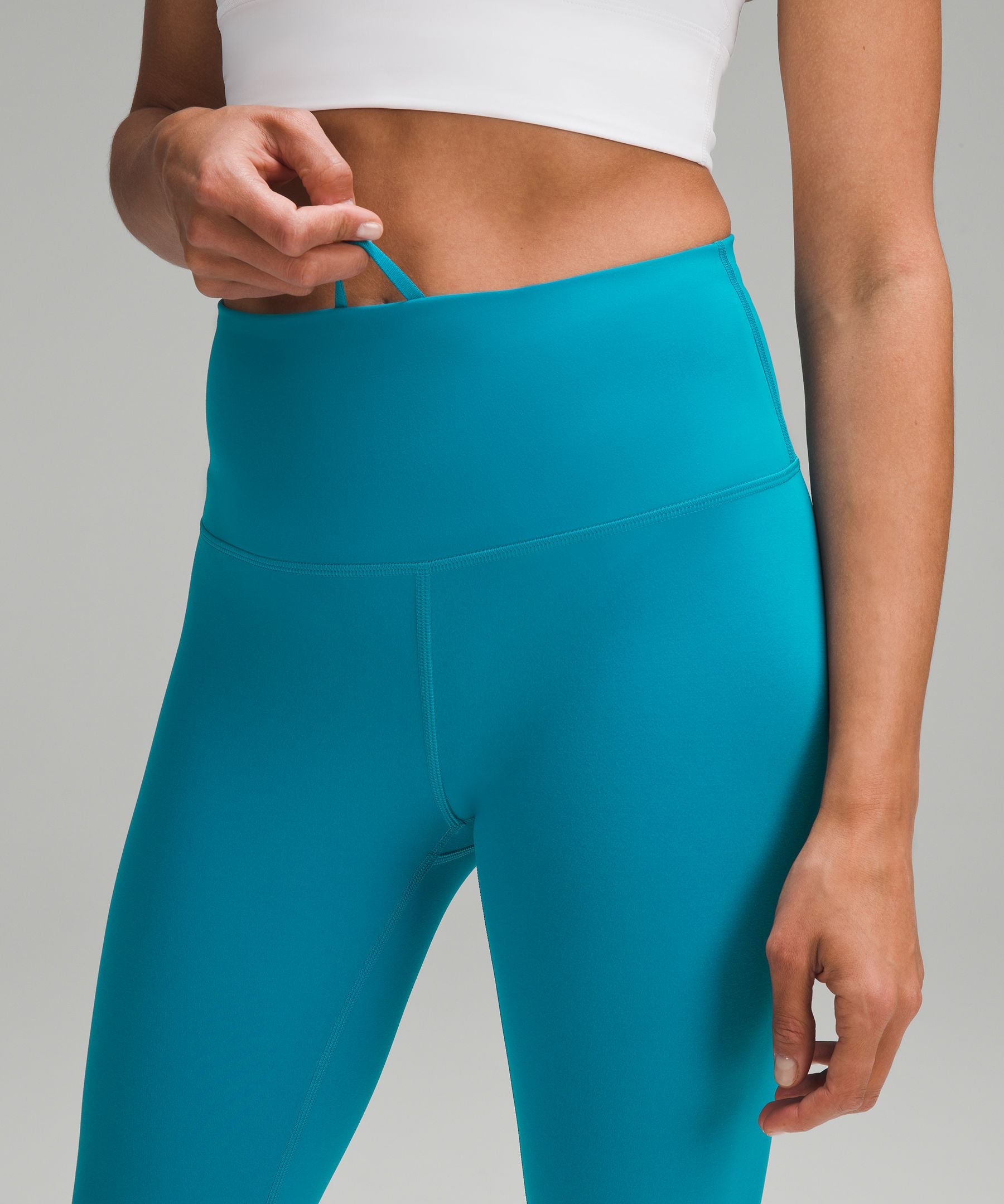Lululemon Wunder Train High-Rise Crop 23" Hawaiian Blue