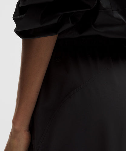Lululemon Lightweight Mid-Rise Barrel-Leg Cropped Pant