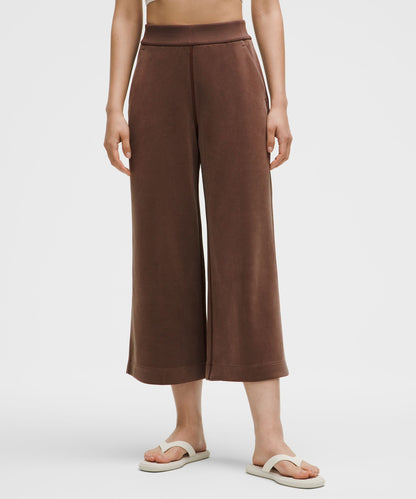 Lululemon Softstreme High-Rise Wide-Leg Cropped Pant