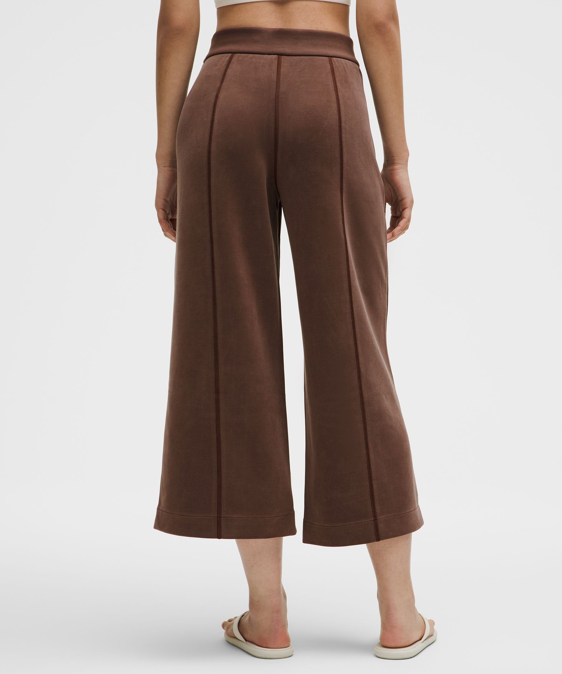 Lululemon Softstreme High-Rise Wide-Leg Cropped Pant