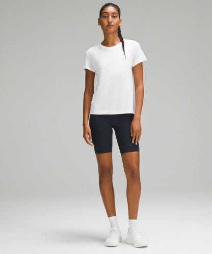 Lululemon Women's Wunder Train High-Rise Short 8"